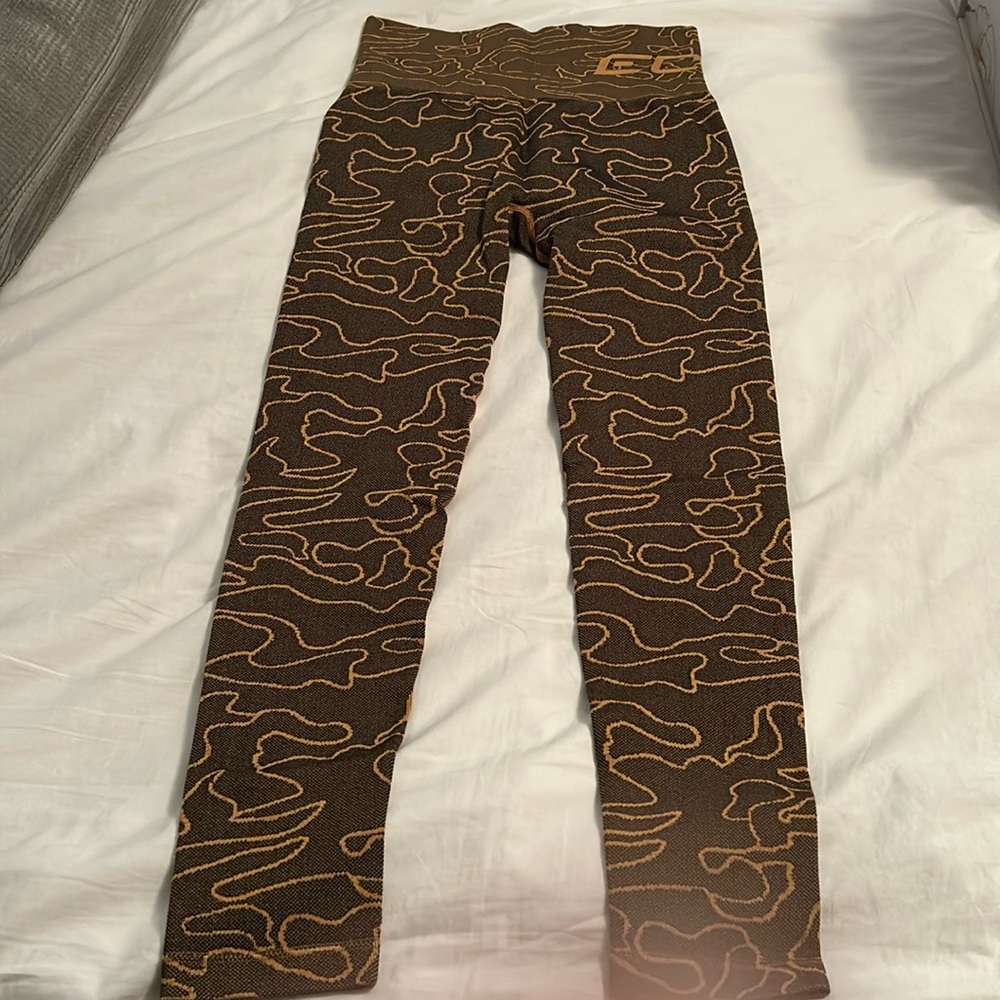 ECHT leggings mustard and brown size S full length